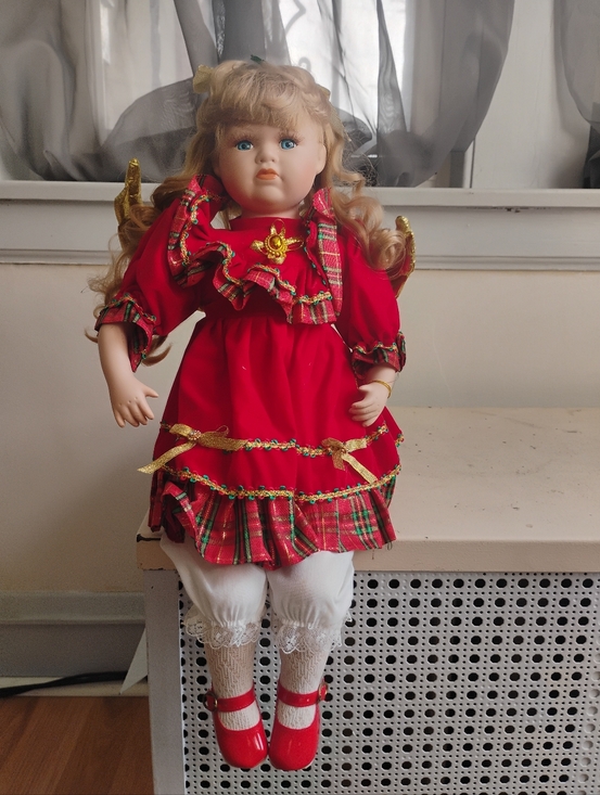 Other - Porcelain Angel Sitting Doll